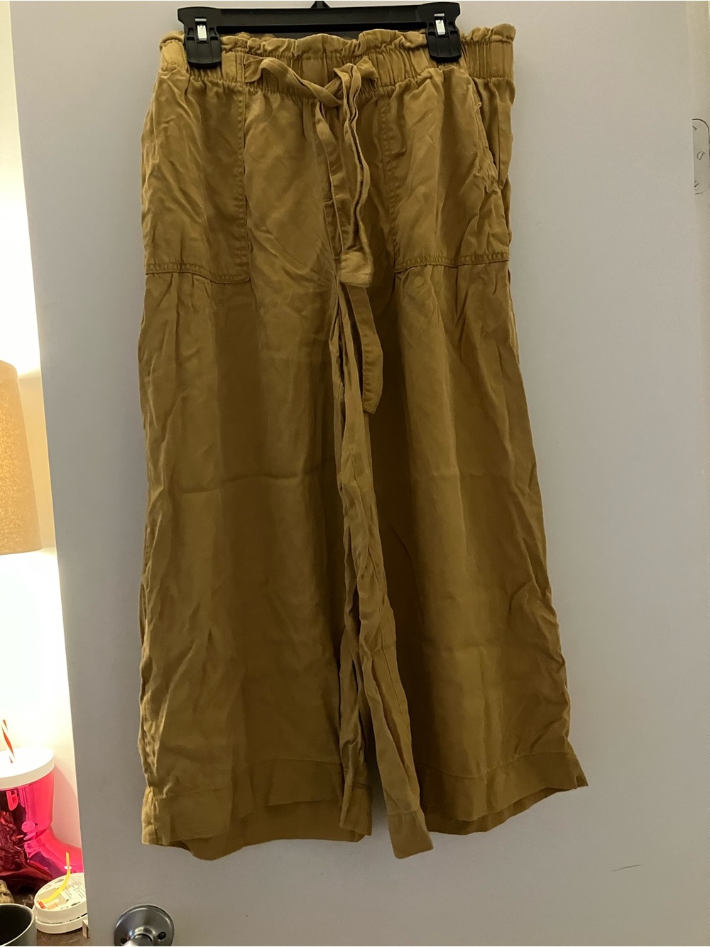 Yellow pants